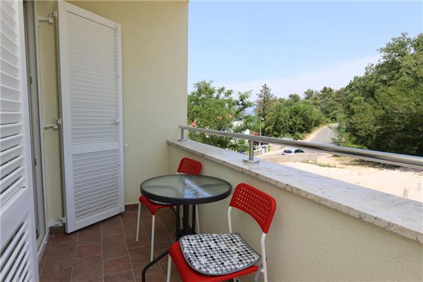 Apartment A1, for 5 persons