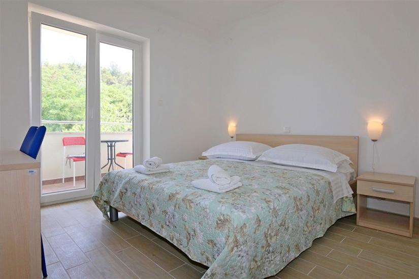 Apartment A1, for 5 persons