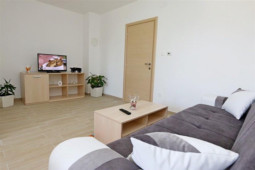 Apartment A2, for 5 persons