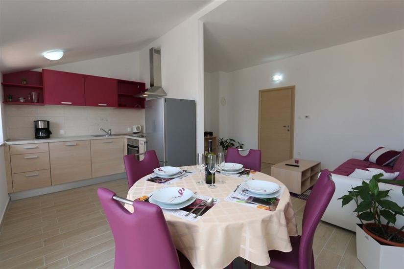 Apartment A4, for 5 persons