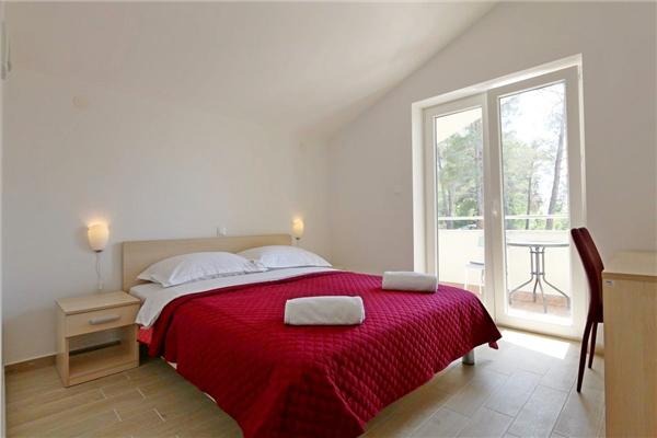 Apartment A4, for 5 persons