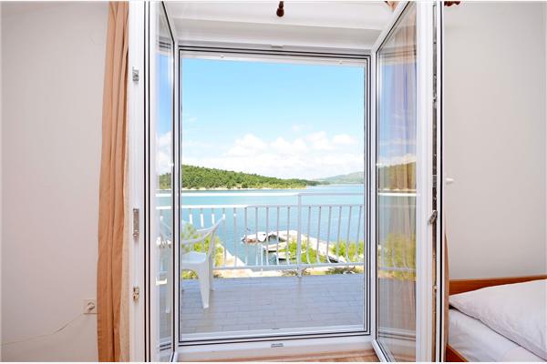 Apartment A2, for 4 persons