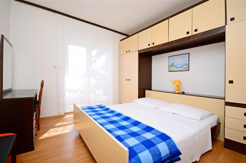 Apartment A3, for 7 persons