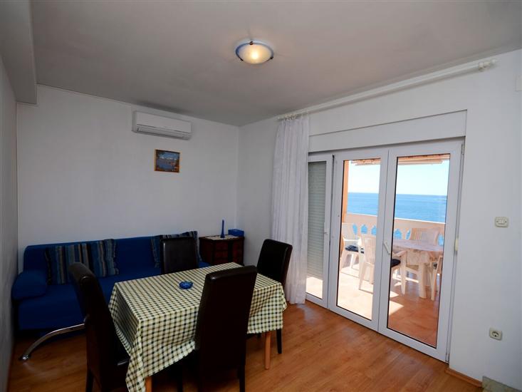 Apartment A1, for 3 persons