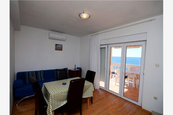 Apartment A1, for 3 persons