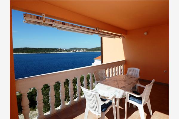 Apartment A1, for 3 persons