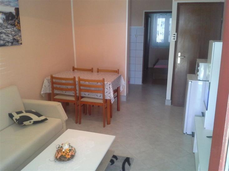 Apartment A1, for 3 persons