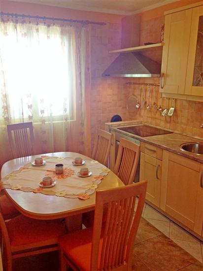 Apartment A1, for 6 persons