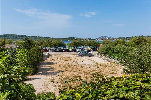 Apartment A2, for 6 persons