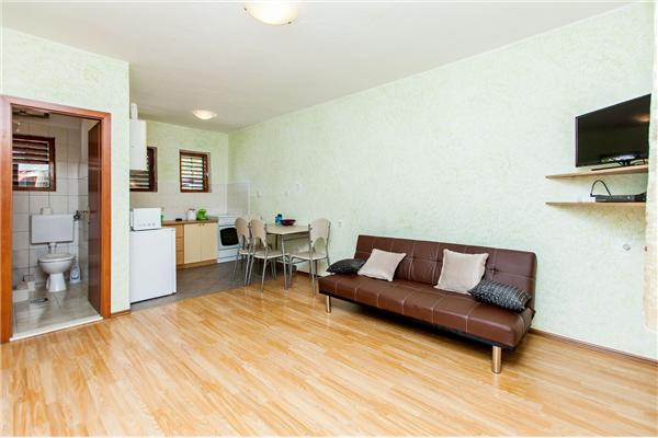 House K1, for 5 persons