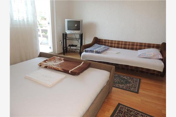 Apartment A1, for 4 persons