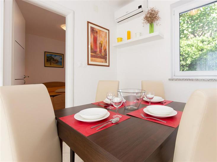 Apartment A1, for 4 persons