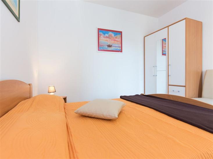 Apartment A1, for 4 persons