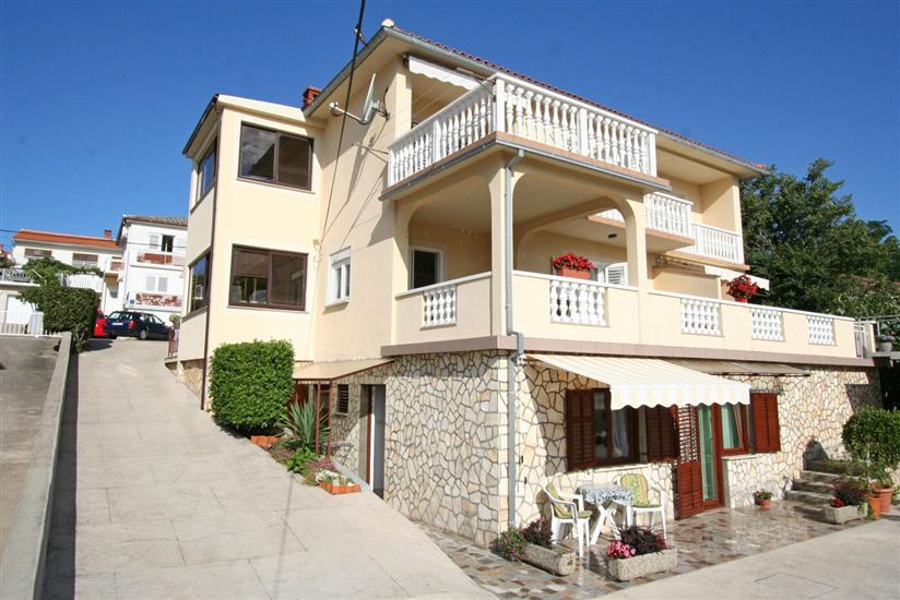 Apartments Dvorničić