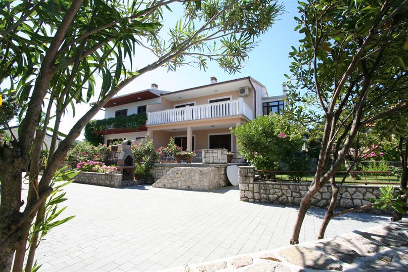 Apartments Grskovic G. Jesenovica