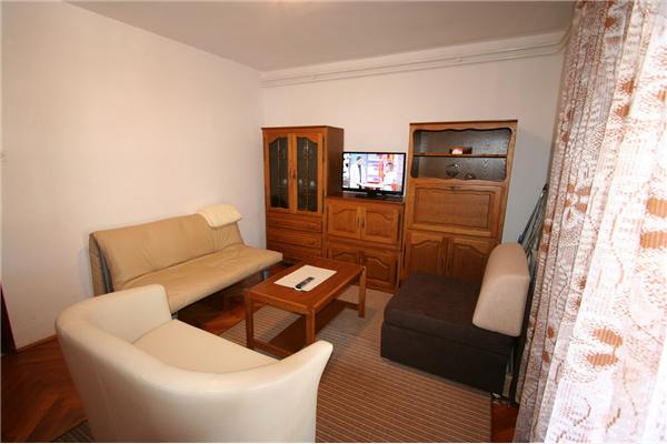 Apartment A2, for 5 persons