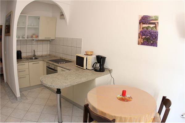 Apartment A2, for 4 persons