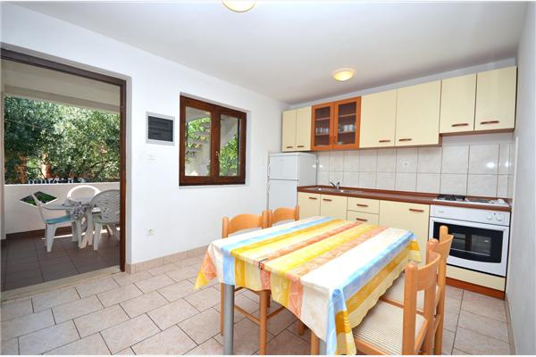 Apartment A2, for 4 persons