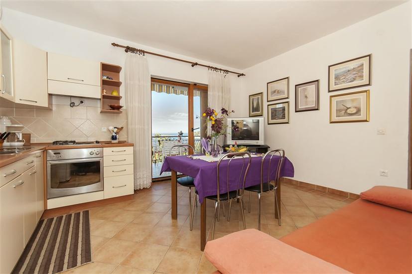 Lägenhet A2, för 6 personer