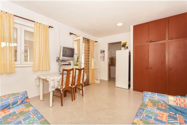 Apartment A1, for 5 persons