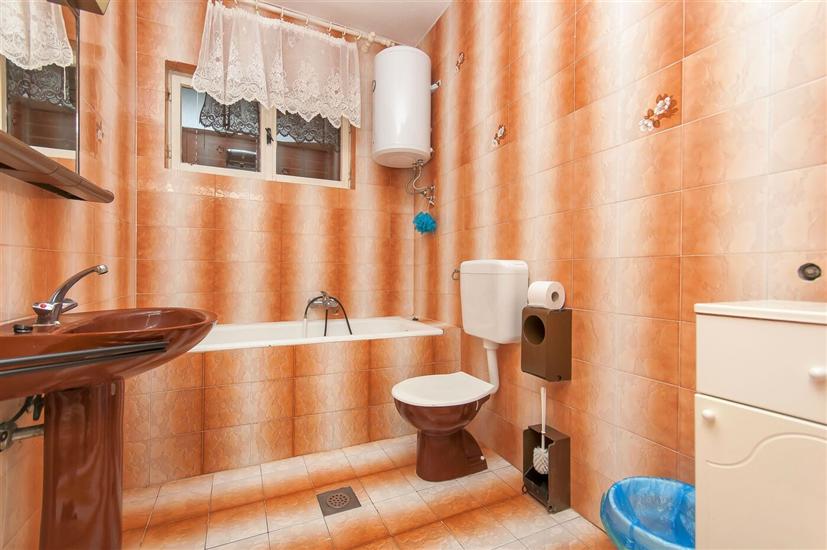 Apartman A2, na 4 osebe