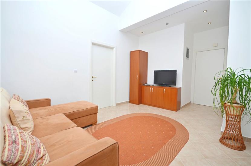 Apartment A1, for 2 persons