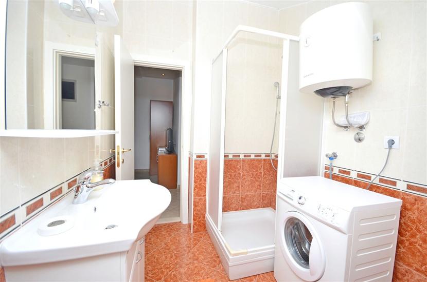 Apartment A1, for 2 persons