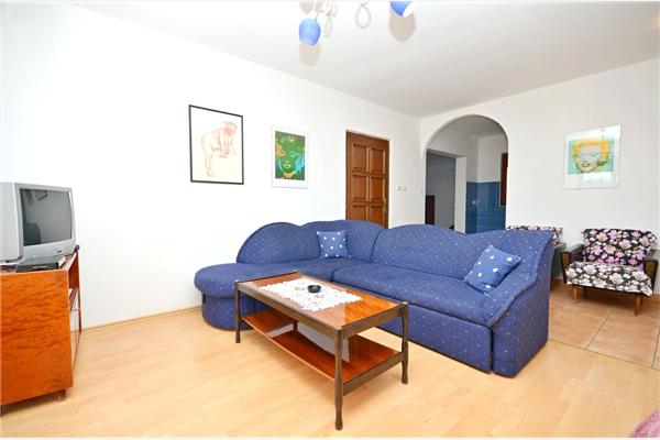 Apartment A2, for 5 persons