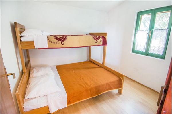 House K1, for 5 persons