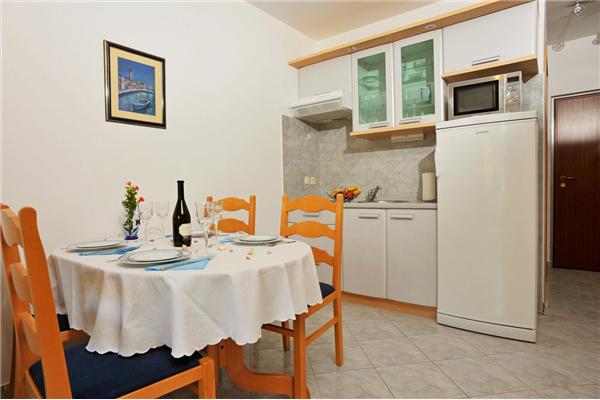 Apartment A1, for 4 persons