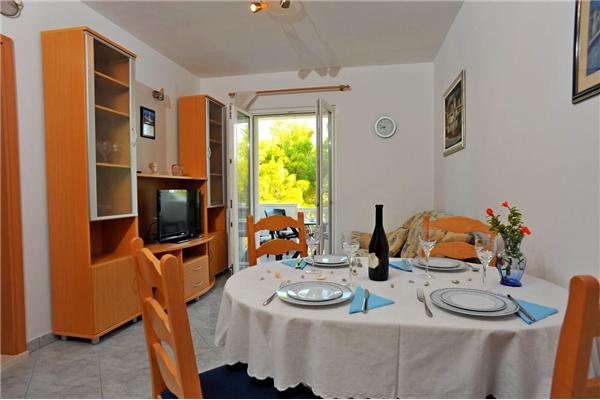 Apartment A1, for 4 persons