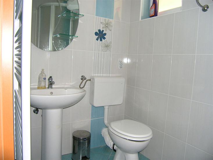 Apartment A2, for 3 persons