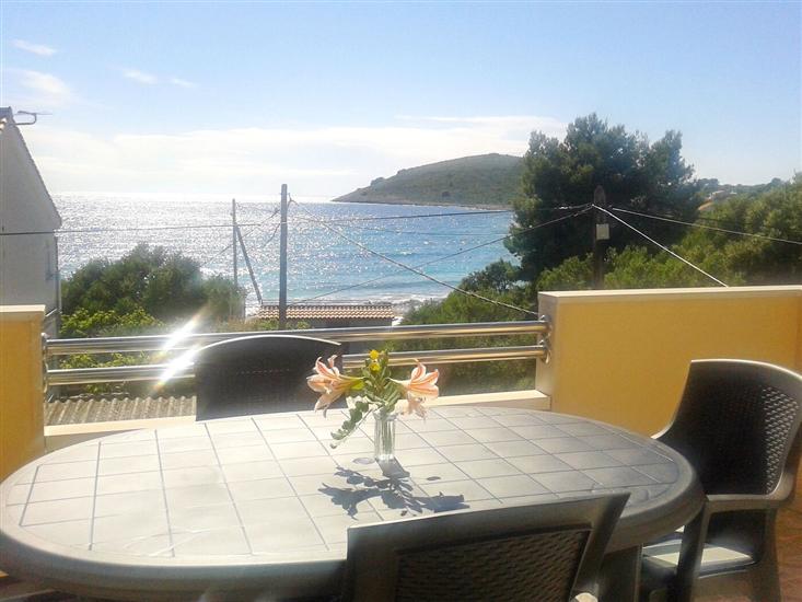 Apartment A1, for 6 persons