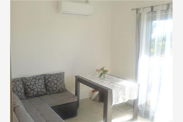 Apartment A2, for 6 persons