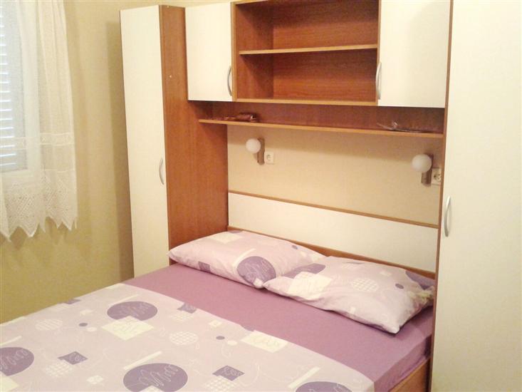 Apartment A2, for 6 persons