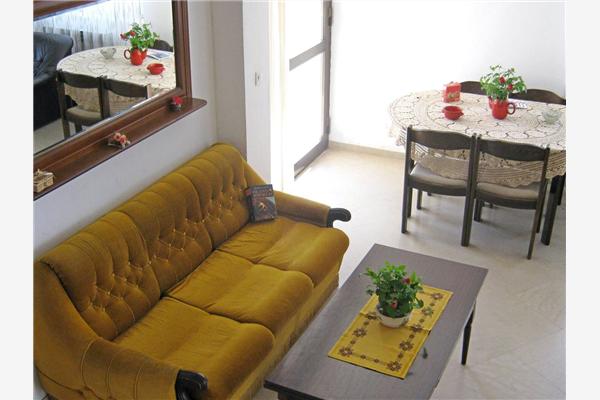 Apartment A1, for 6 persons