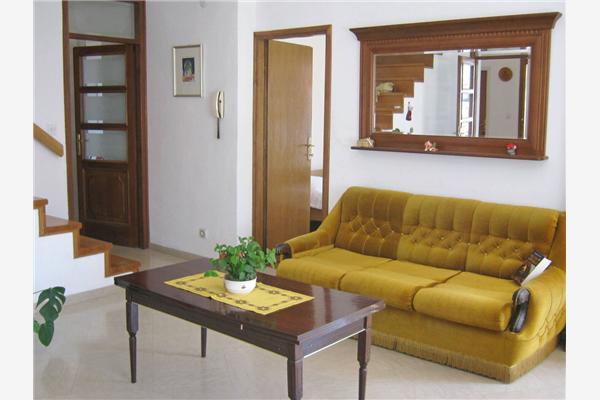 Apartment A1, for 6 persons