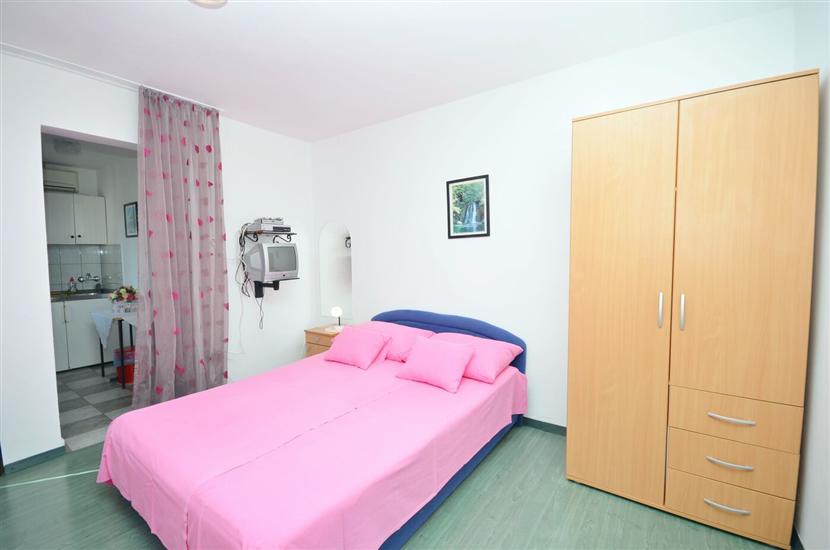 Apartment A3, for 3 persons