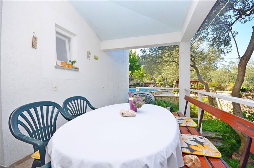 Apartment A1, for 6 persons