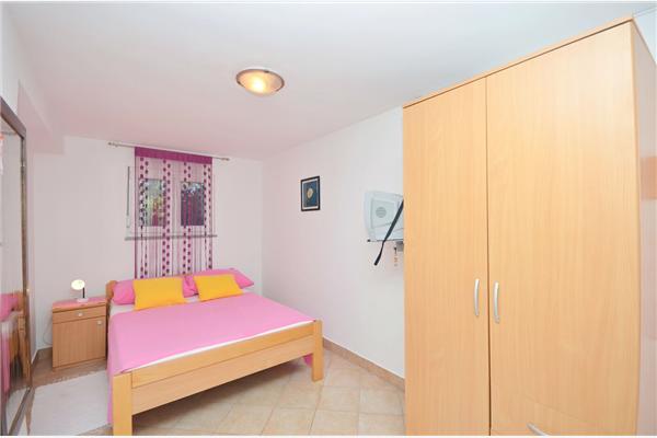 Apartment A6, for 2 persons