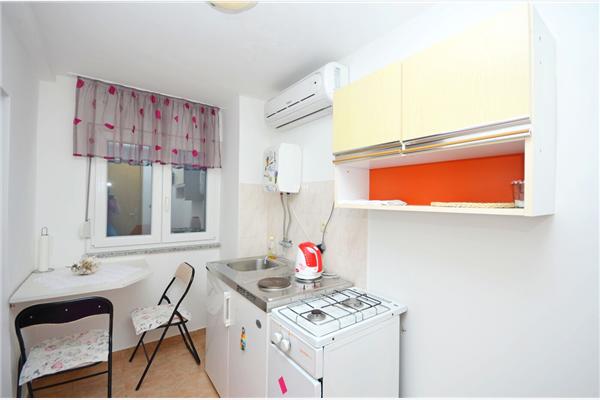 Apartment A6, for 2 persons