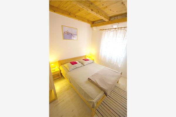 Apartment A3, for 5 persons