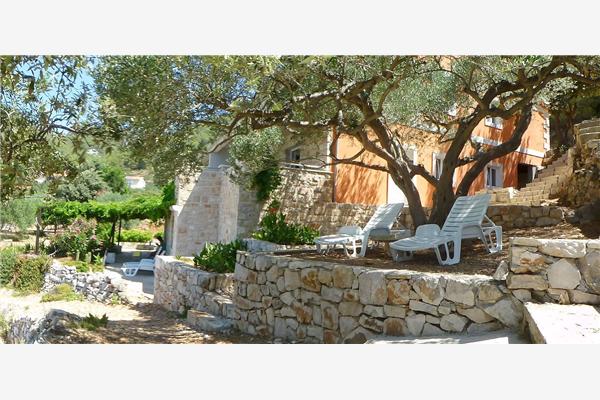 Apartment A3, for 5 persons