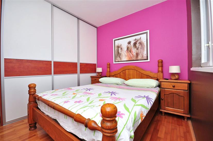 Apartment A2, for 6 persons