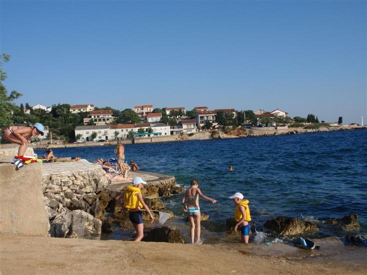 Apartments Ivan  Sea View in Peaceful Lun