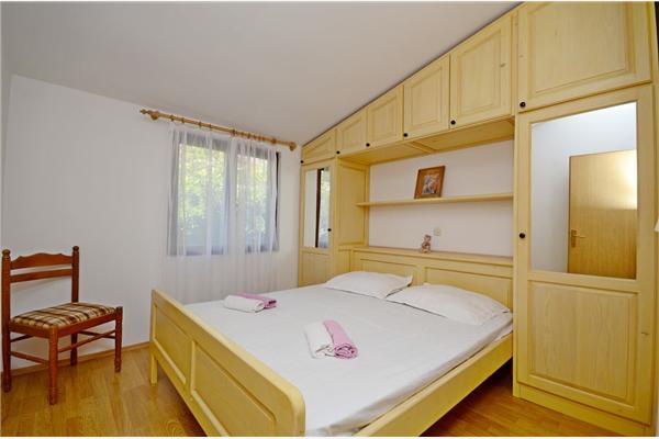 Apartment A1, for 7 persons