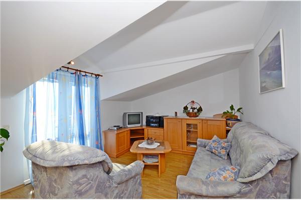 Apartment A1, for 7 persons