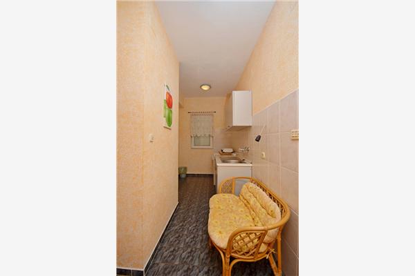 Apartment A2, for 3 persons