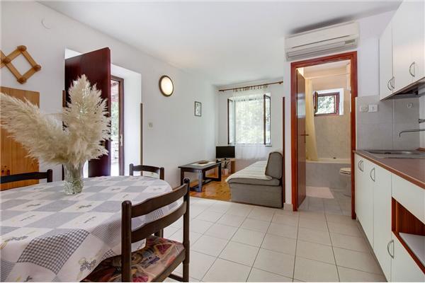 Apartment A1, for 3 persons