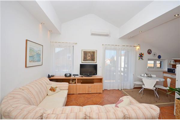 Apartment A2, for 4 persons